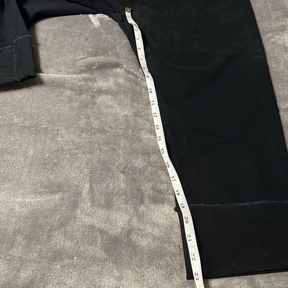 Style & Co Black Capri Pant - Picture 5 of 7